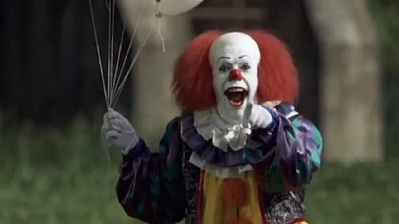 Tim Curry Kim