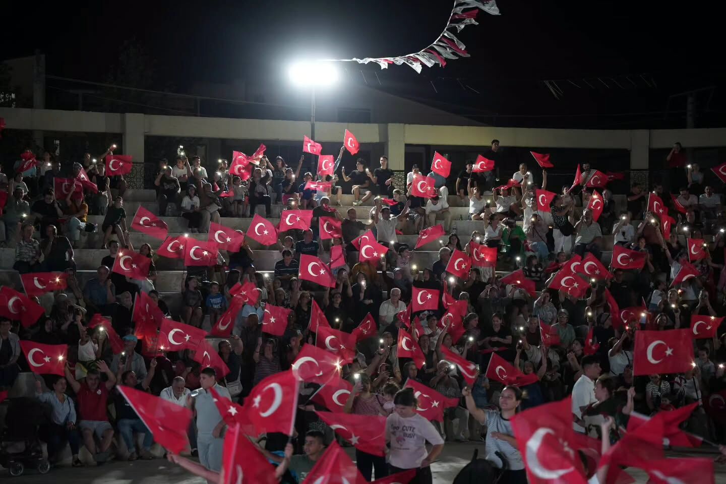 aşkan Övünç Demir'den