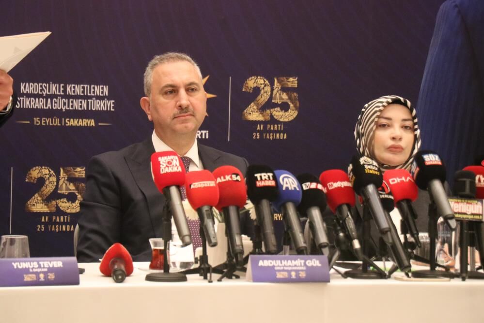 Ak Parti Grup Başkanvekili Abdulhamit Gül