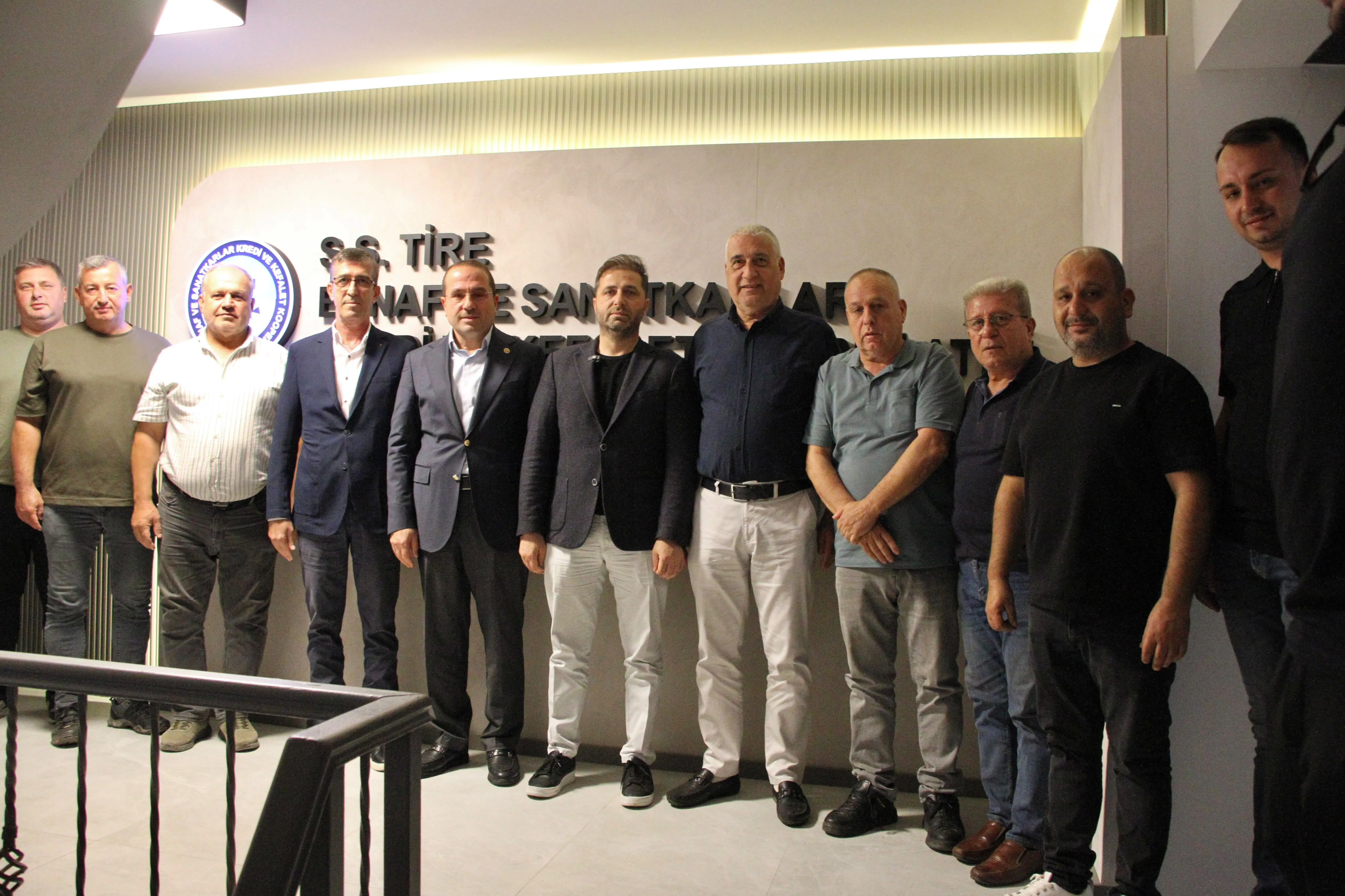 AK Parti İzmir Milletvekili Kırkpınar'dan Bayındır ve Tire’de yoğun saha mesaisi: "Masa başında değil, sahadayız"