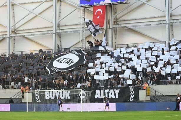 Üzümcü genç Altay’la gurur duydu: "Bundan daha kıymetli çok az şey vardır!"