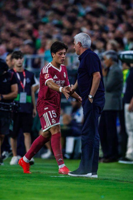 Arda Güler ve Jose Mourinho