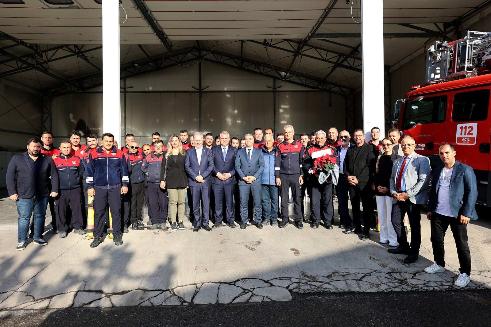 Urla’da yangınlara karşı teyakkuz mesajı! Başkan Balkan’dan dikkat çeken açıklama