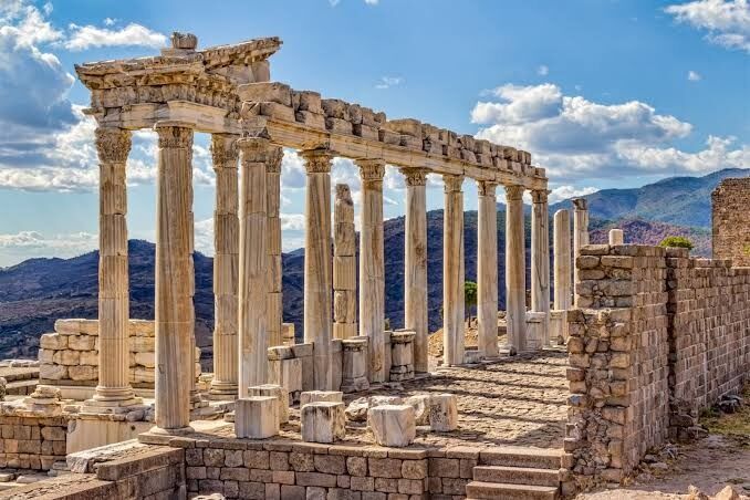 Bergama’da Roma dönemine ait kalıntılar için koruma kararı: Alan 1. ve 3. derece sit ilan edildi