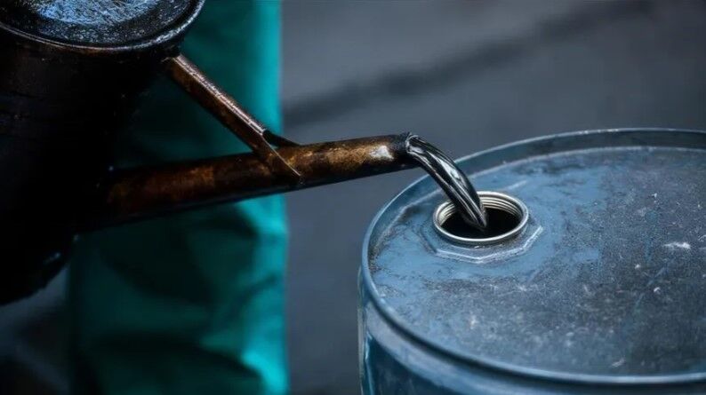 Brent petrol 107 doları aştı
