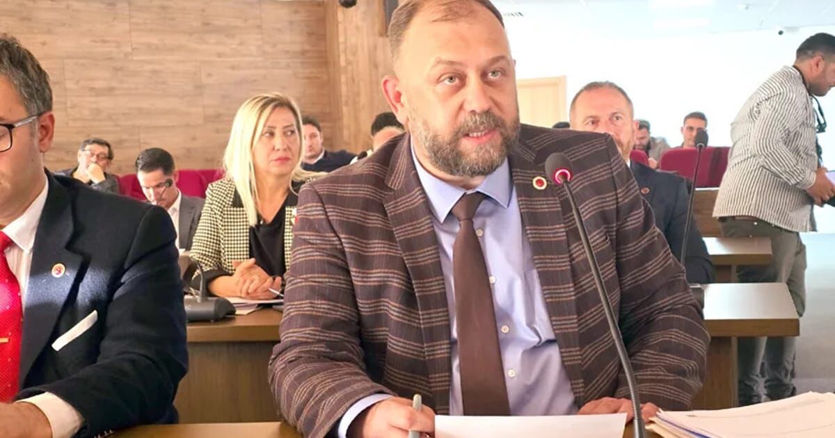 Chp’li Meclis Üyesi Engin Yağcılar
