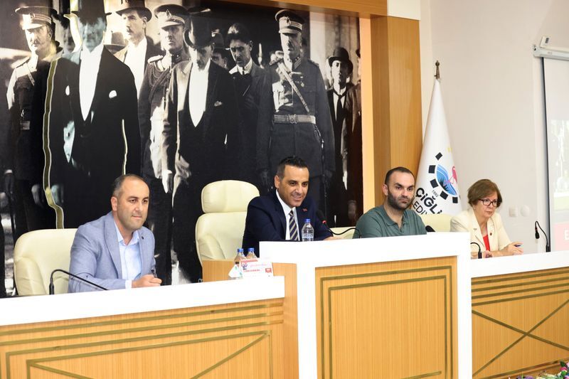 Çiğli Meclisi’nde Köyiçi Düğümü İmar Planı Ertelendi, Gündem Hareketlendi (1)