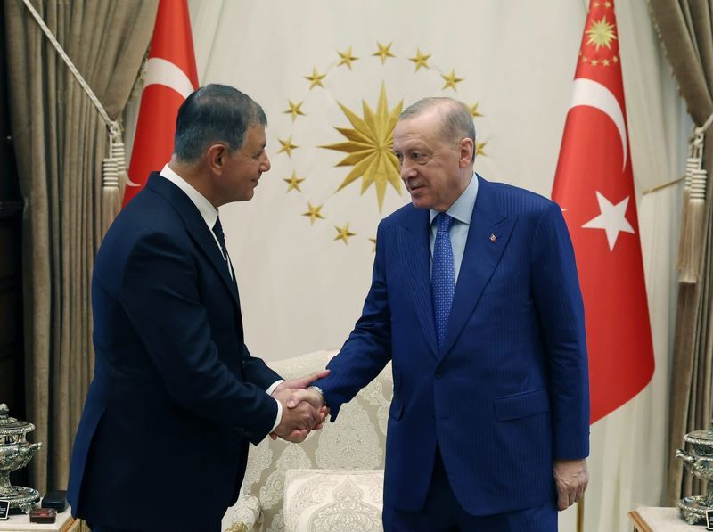 Cumhurbaşkanımız Sayın Recep Tayyip Erdoğan, İzmir Büyükşehir Belediye Başkanı Cemil Tugay'ı Kabul Etti (2)