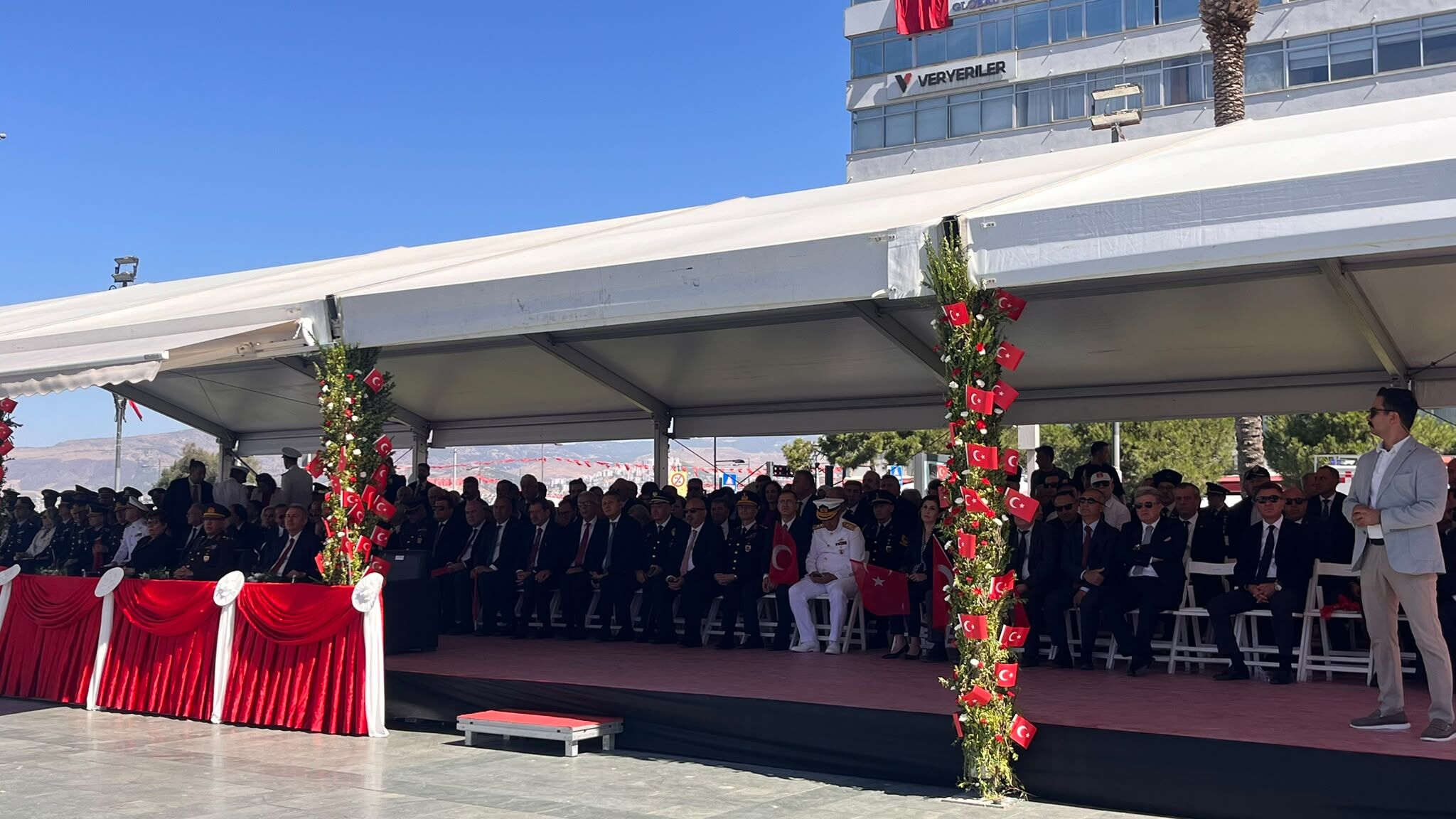 Cumhuriyet Meydanı Tören