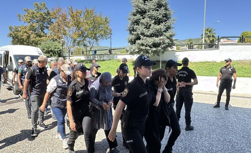 FETÖ'cü firari Burkay Karatepe'ye finansal destek sağlayan 10 şüpheli adliyeye sevk edildi!