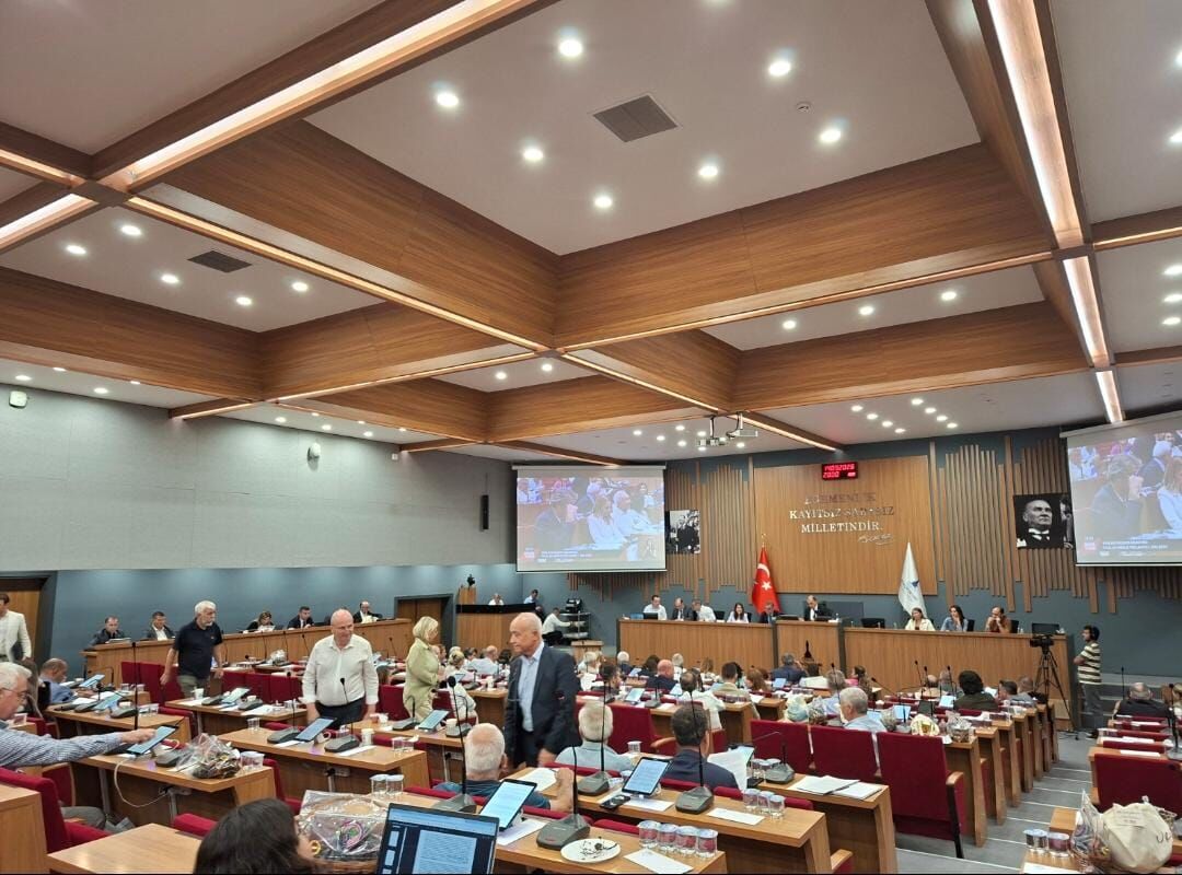 Kemalpaşa’da beklenen proje meclisten geçti... Aşağı Kızılca'ya soğuk hava deposu geliyor!