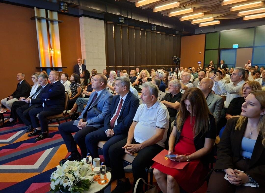 Sadık Doğruer: İzmir'in turizmine katkı sağlayacağına inanıyorum