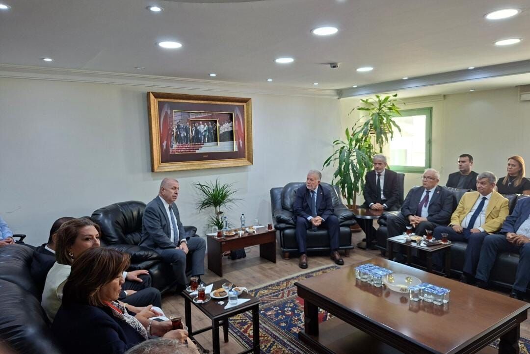 Ümit Özdağ iesob ziyaret