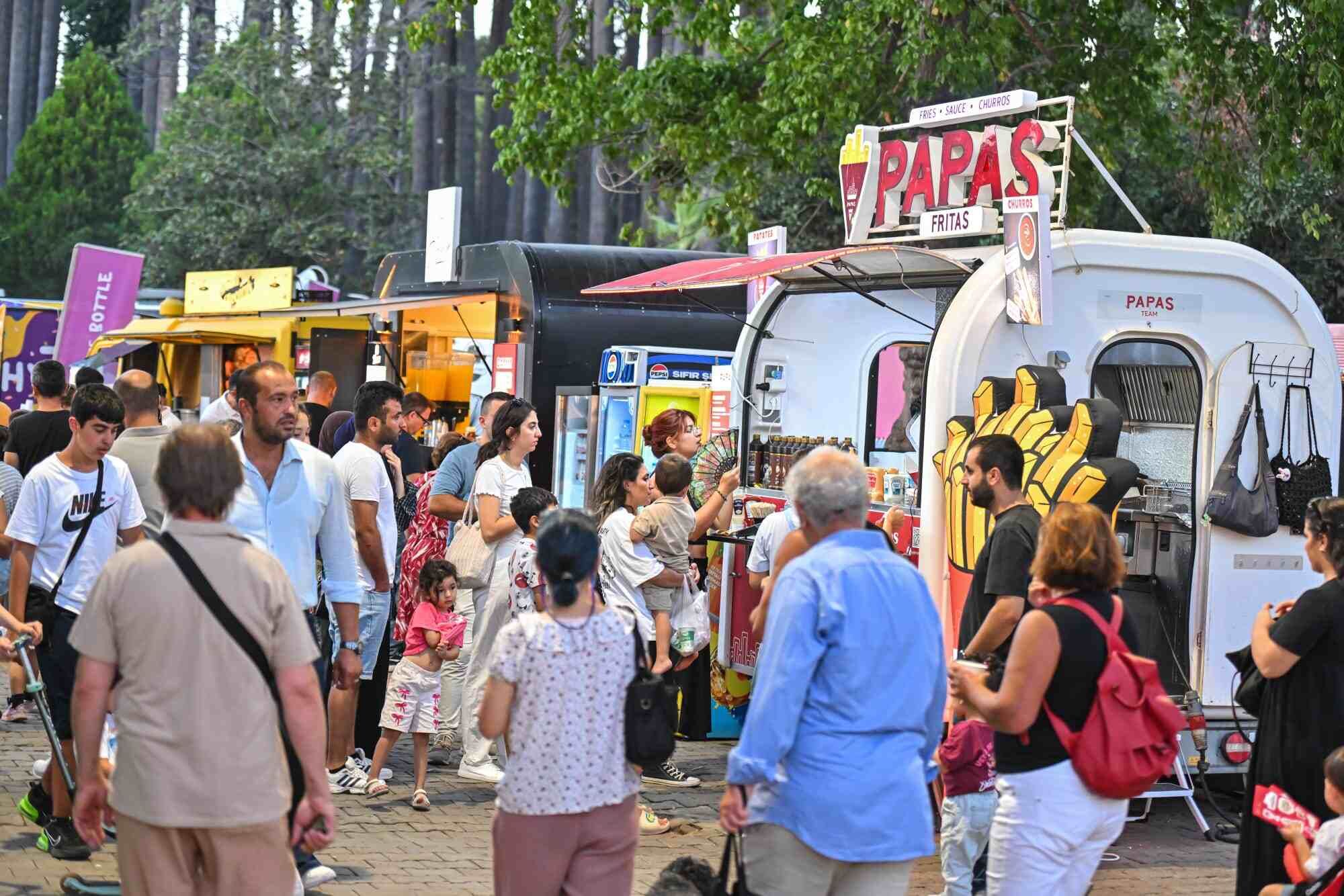 Ief Yemek Alanı (1)