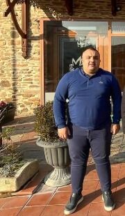 Gürkan Albaz kimdir?