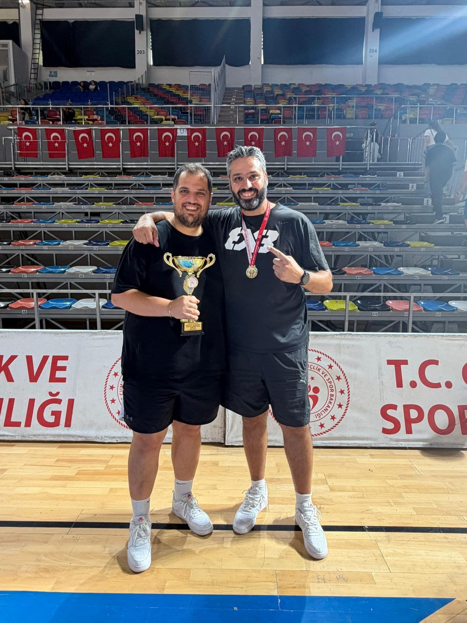 İzmir Il Karması Basketbol-1