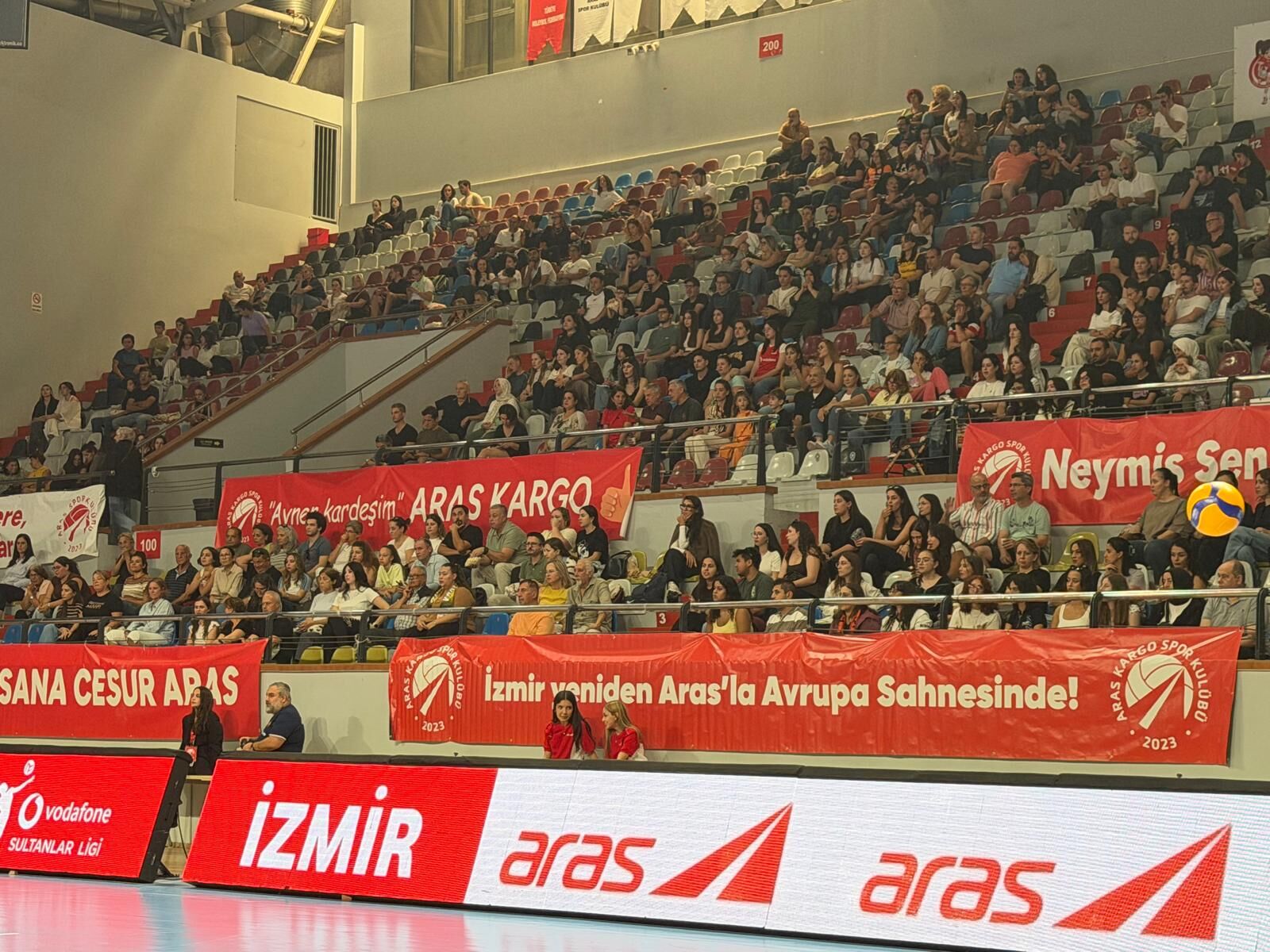 Izmir Voleyboolll