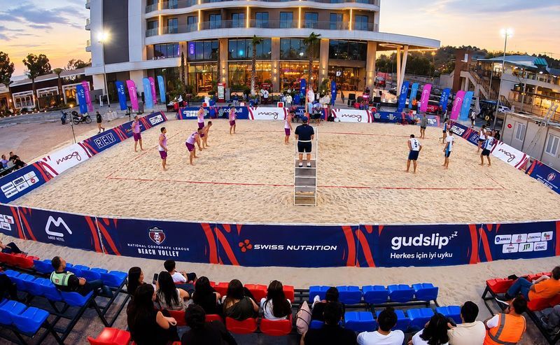 İzmir’in yeni kıyı hattında spor ve sosyal yaşam buluştu: NCL Beach Volley 2026 başladı