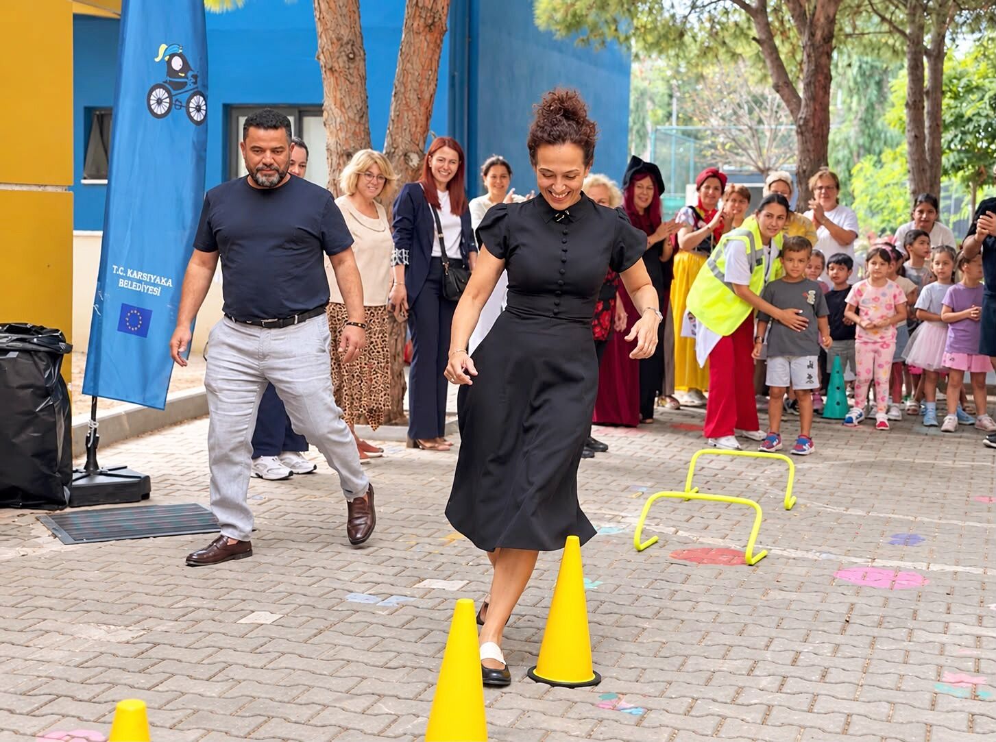 Bostanlı Bulvarı araç trafiğine kapanıyor
