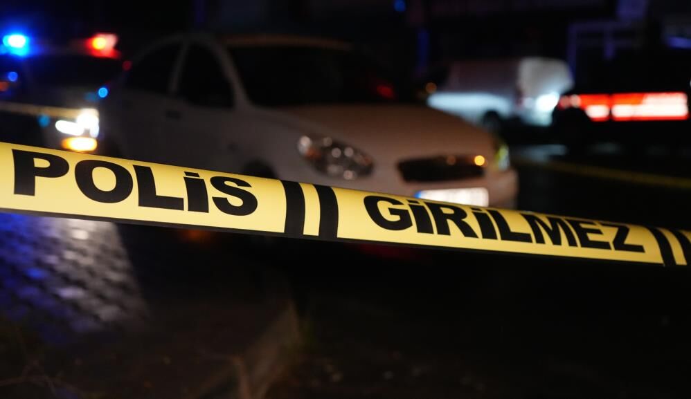 Trafik kazasına müdahale eden polis şehit oldu!