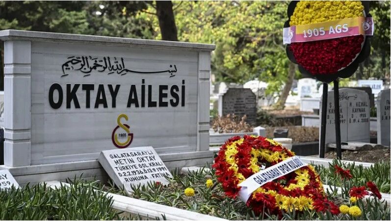 İzmir'in Türk futboluna armağanı Metin Oktay ölümünü 35.yılında kabri başında anıldı
