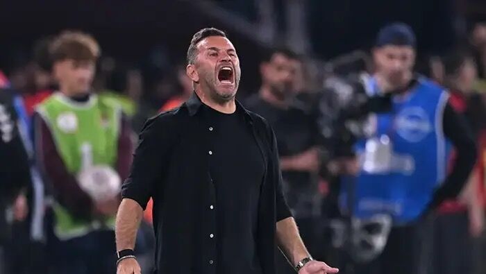 Okan Buruk-59