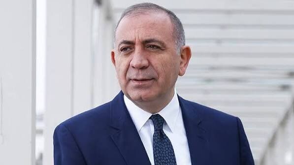 Son Dakika!! Tedbir kaldırıldı: Gürsel Tekin’in İl Başkanlığı görevine son verildi