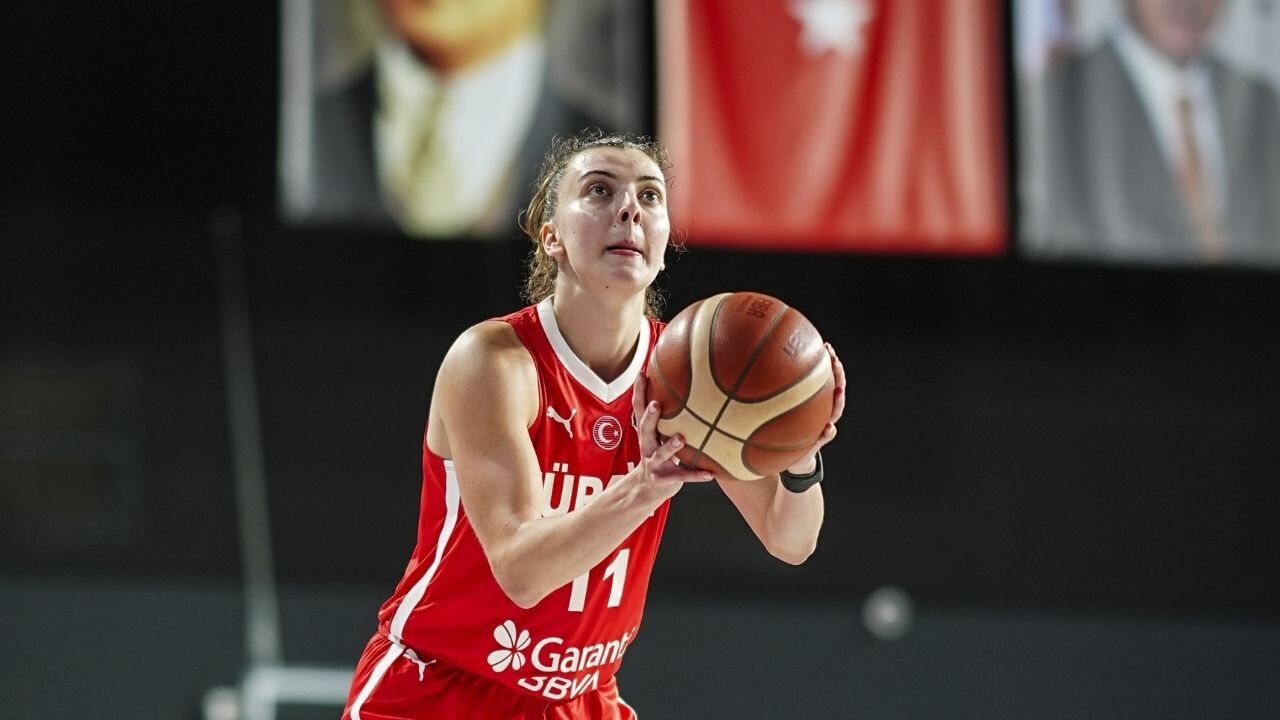 Turkiye Basketbol Kadinlar1