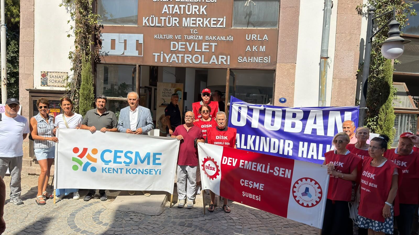 Urla’dan Otoyolların Özelleştirilmesine Sert Tepki “Ulaşım Bütünüyle Planlanmalı” (6)