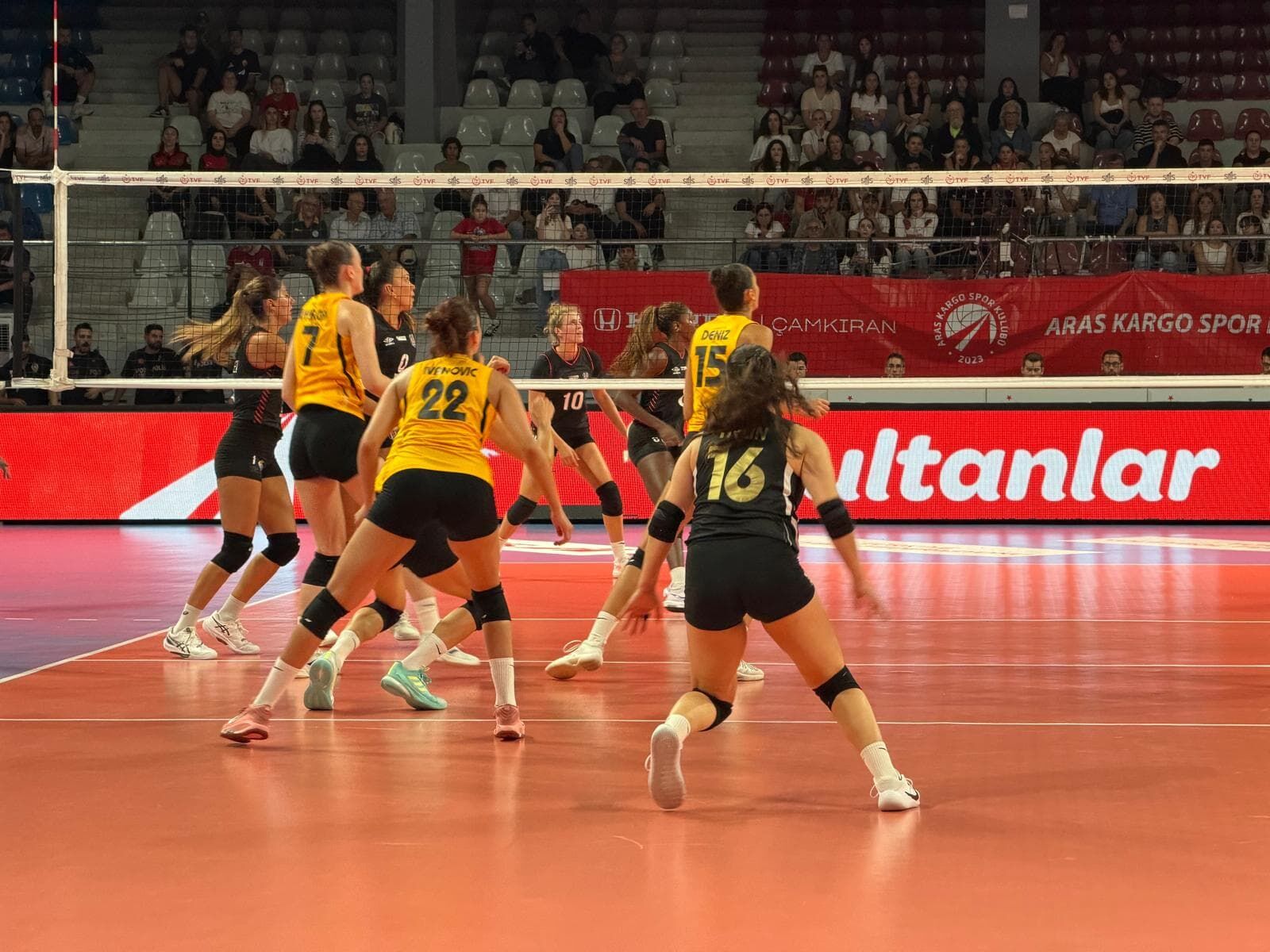 Vakıfbank Bjk..