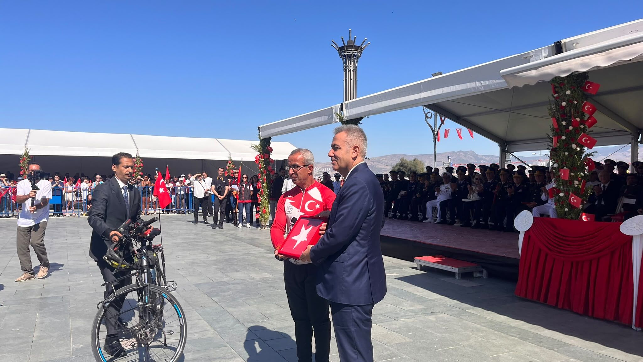 Vali Elban C Meydanı