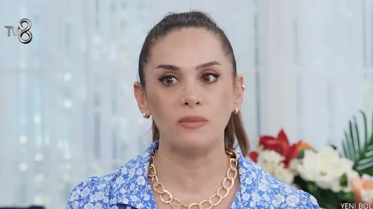 Yemekteyiz Alev