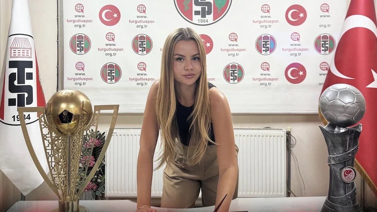 Zeynep Mestan-3