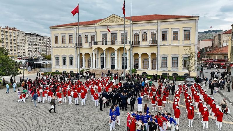İzmir’de Cumhuriyet coşkusu 16 Ekim’de başlayacak: Konak Atatürk Meydanı etkinliklerle dolacak-4