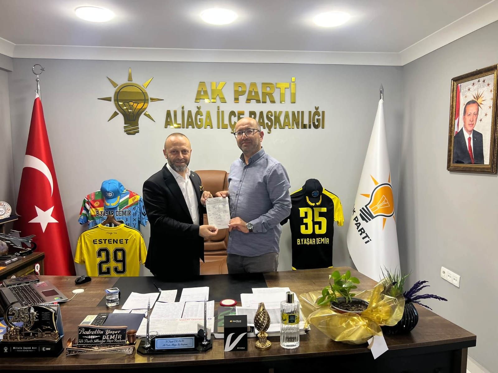 Ak Parti̇ Ali̇ağa-1