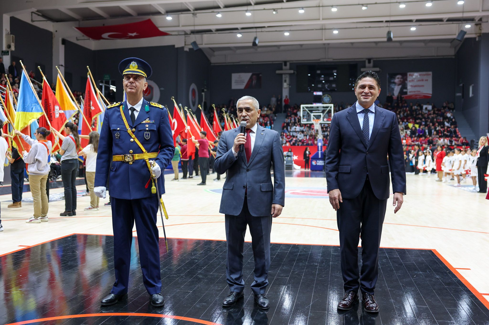Aliağa’da Cumhuriyet’in 103’Üncü Yılı Coşkuyla Kutlandı (4)