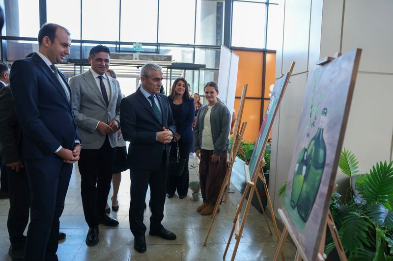 Aliağa’da Öğrencilerden “Zeytinin Kalbi” Resim Sergisi (3)