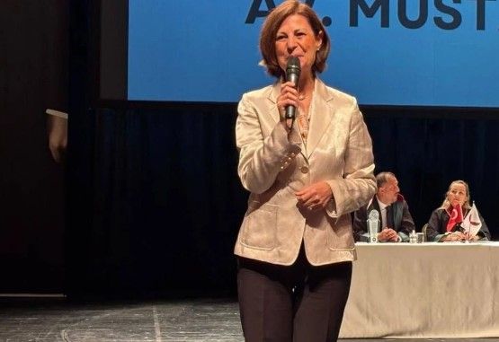 Ayşe Ünlüce