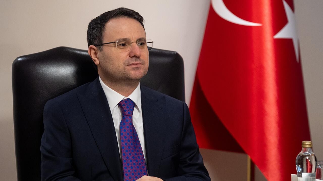 Adalet Bakanı Akın Gürlek: "İzmir dahil 3 ilde terörün finans kaynaklarına darbe vuruldu"