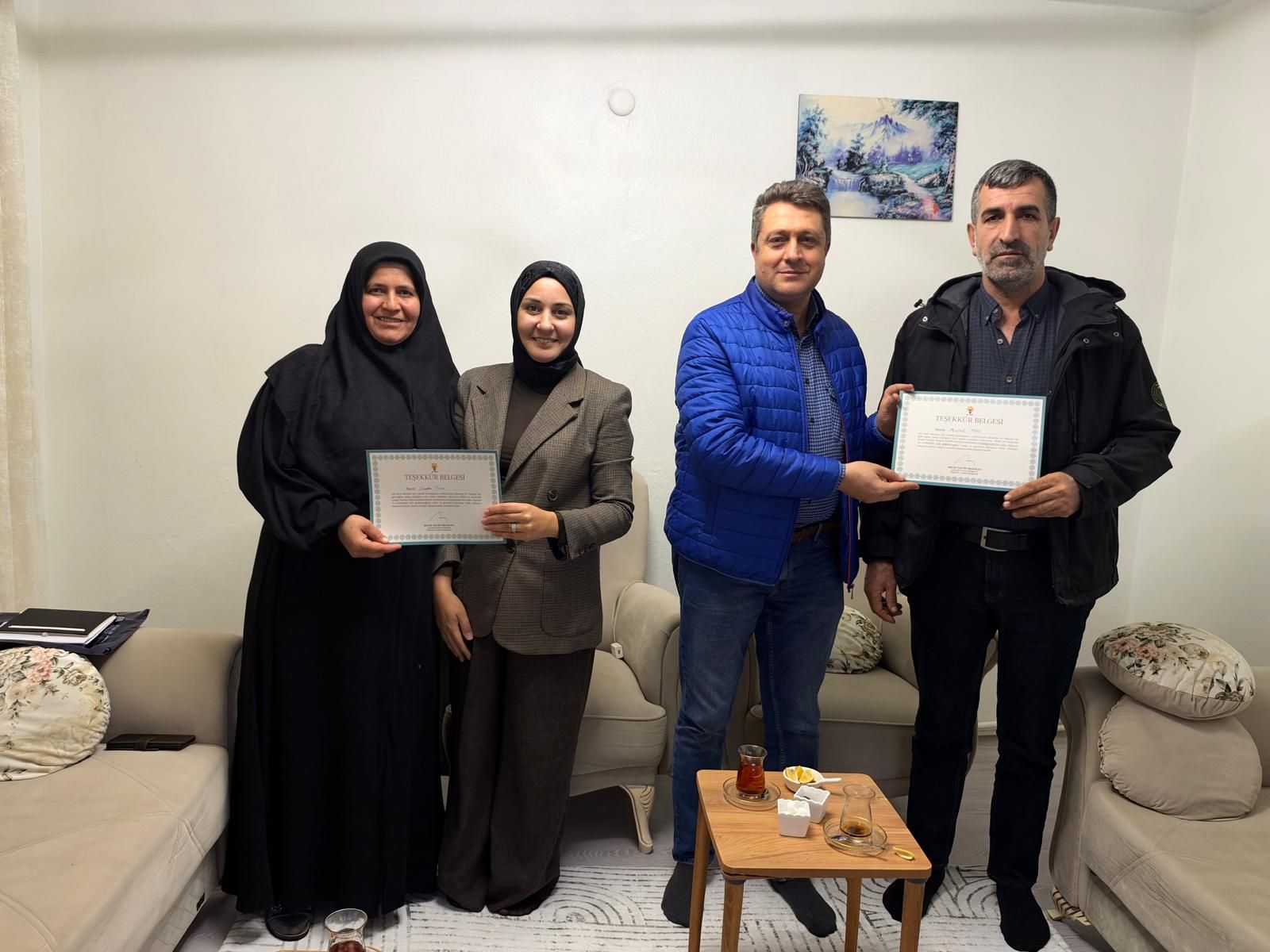 105 hane ve esnaf ziyareti gerçekleştirildi