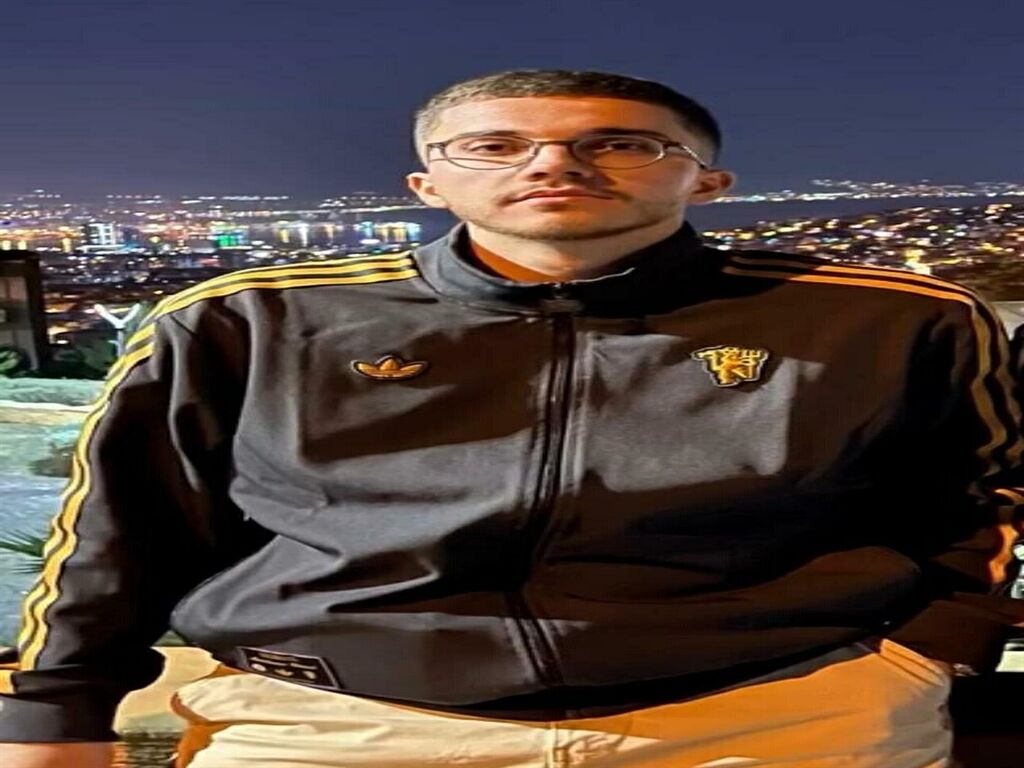 Cinayet şüphelilerini kaçırdığı öne sürülen firari iş insanı 8 ay sonra yakalandı