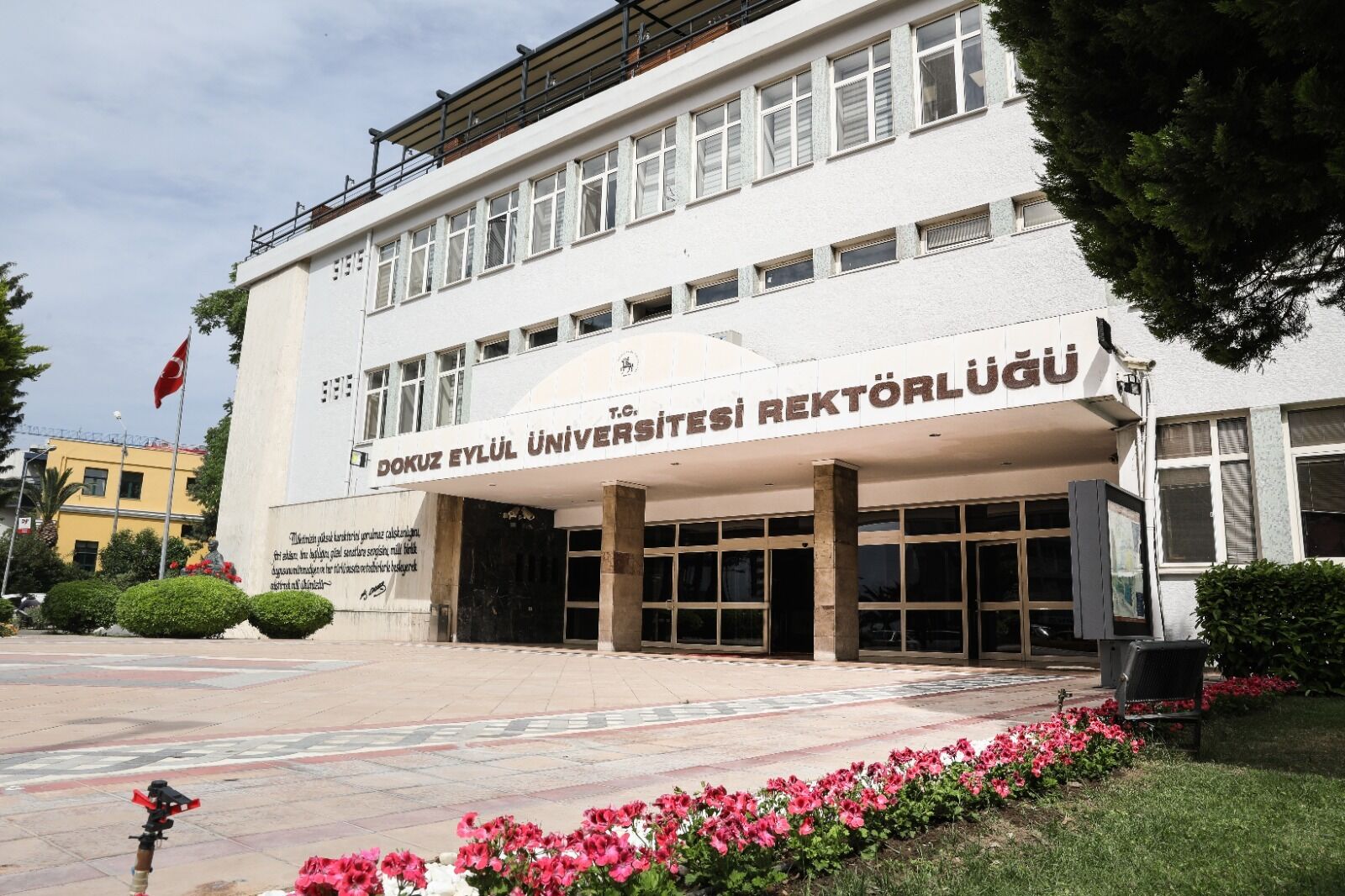 Rektör Prof. Dr. Bayram yılmaz: "Araştırma vizyonumuzun sonucu"