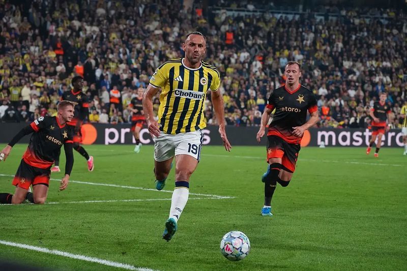 Fenerbahçe evinde galibiyeti kaçırdı: 2-0'dan döndüler!