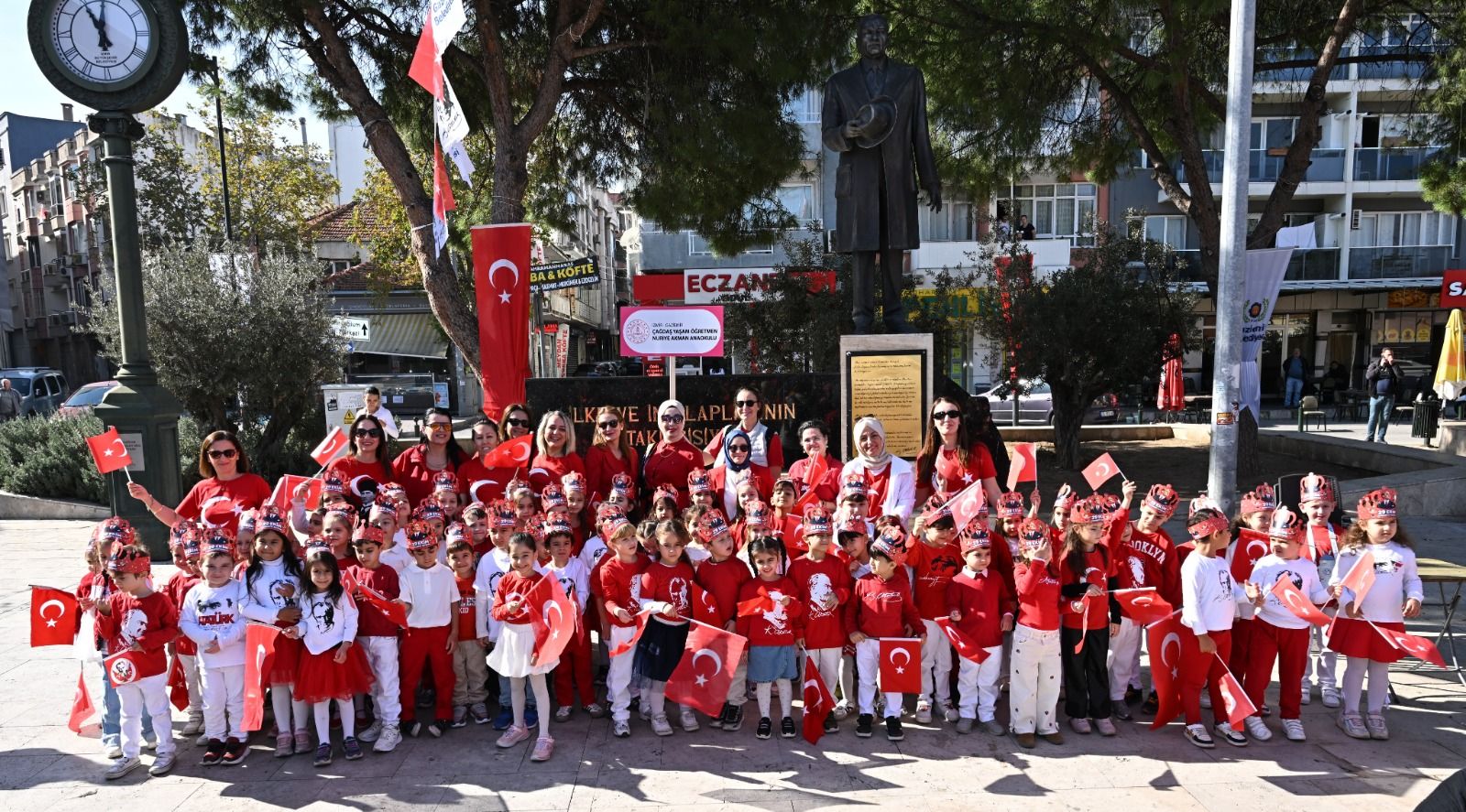 Vatandaşlardan kutlamalara tam destek