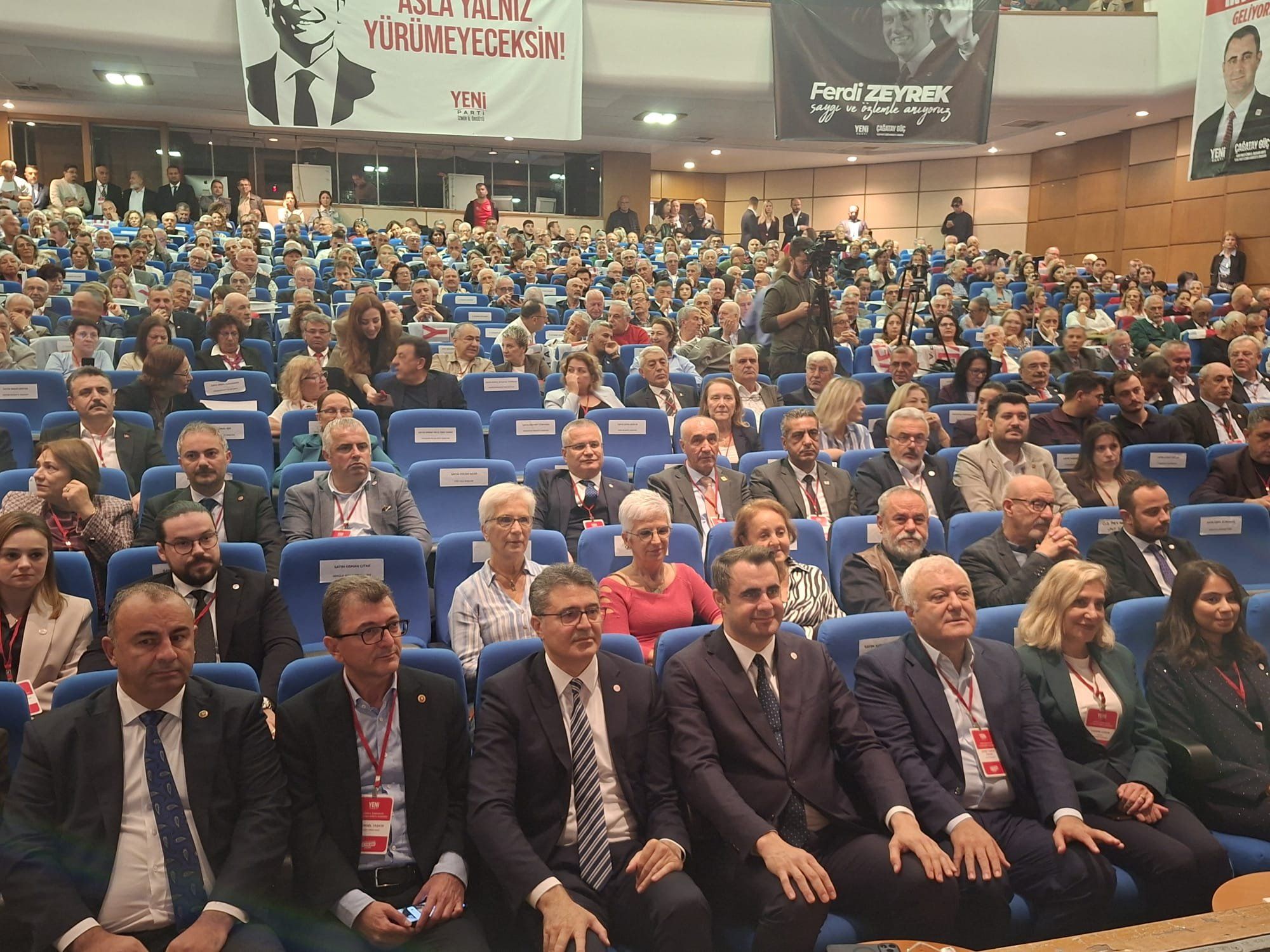 YENİ Parti İzmir Tuncay özkan