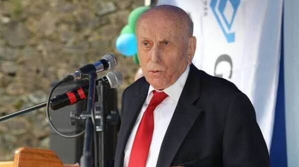 Idris Yamanturk Kim