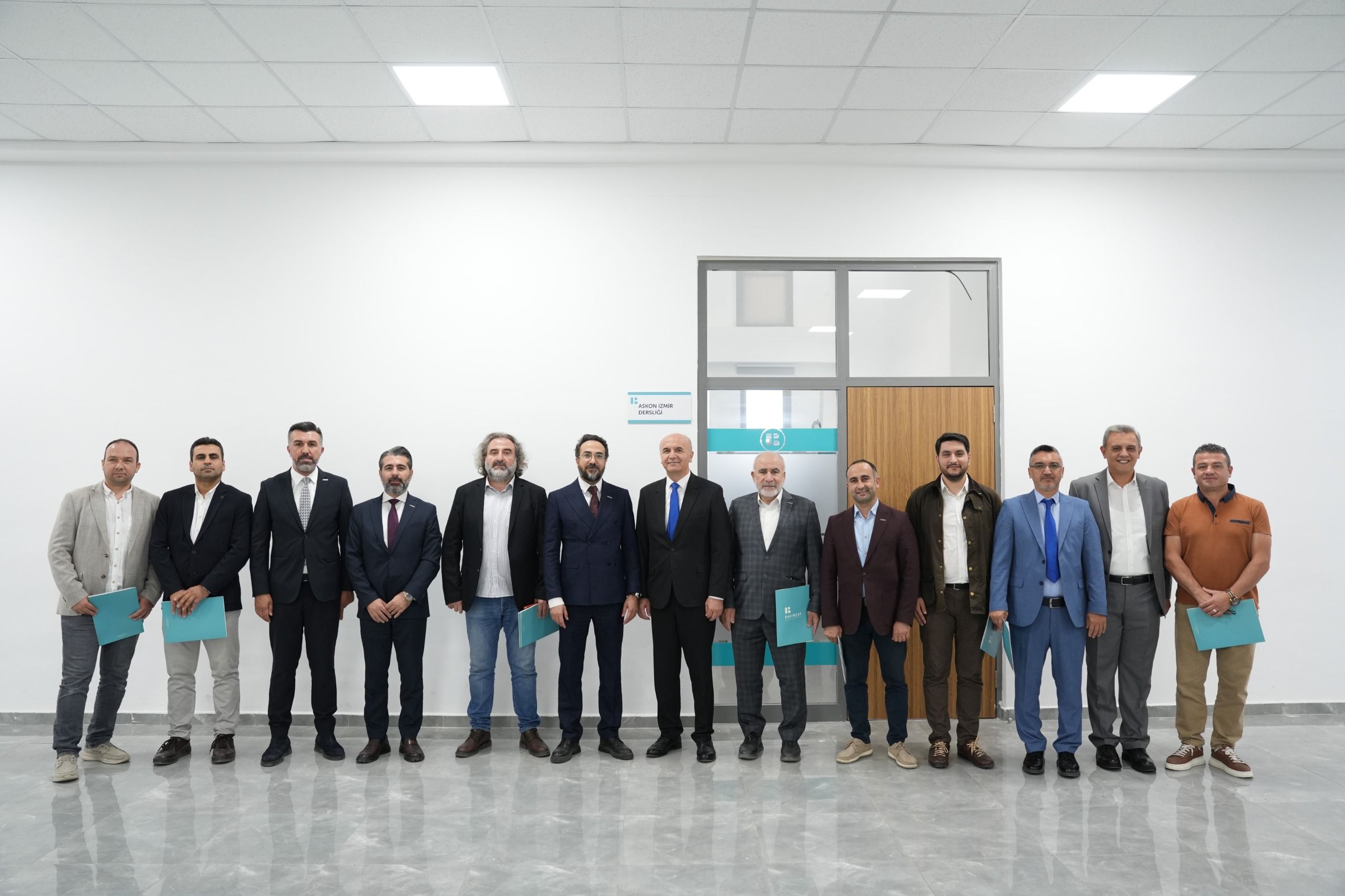 Is Dunyasi Ile Akademi El Ele Bakircay Universitesinde Gelecegin Liderleri Icin Yeni Adim2