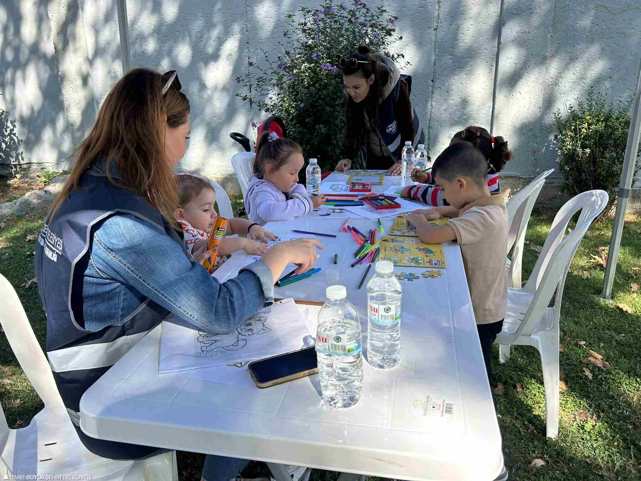Izmir Mahallede Söz Sende 1