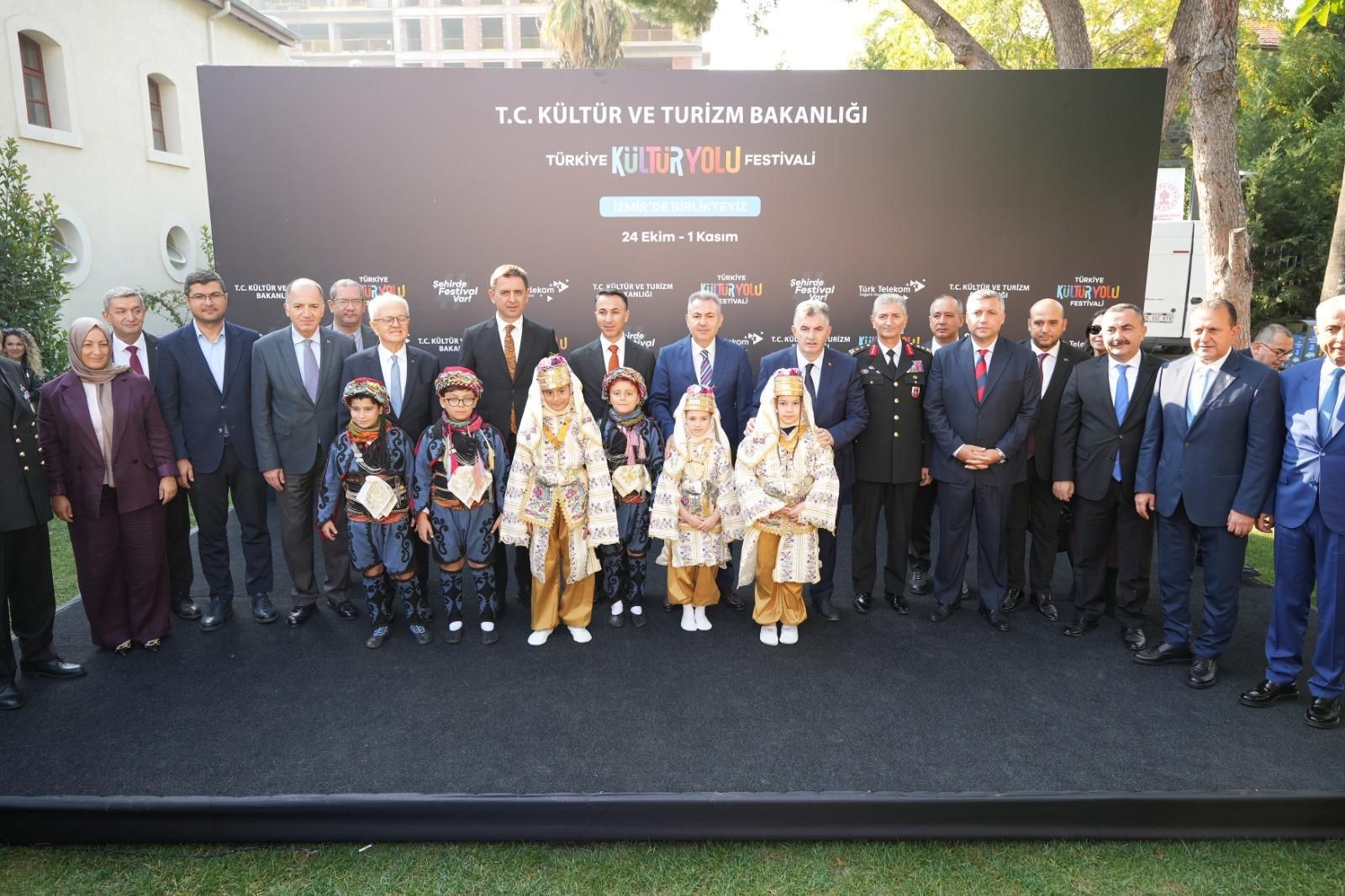 İzmi̇r’de Kültür Yolu Festi̇vali̇ Heyecani Dördüncü Kez Başladi (2)