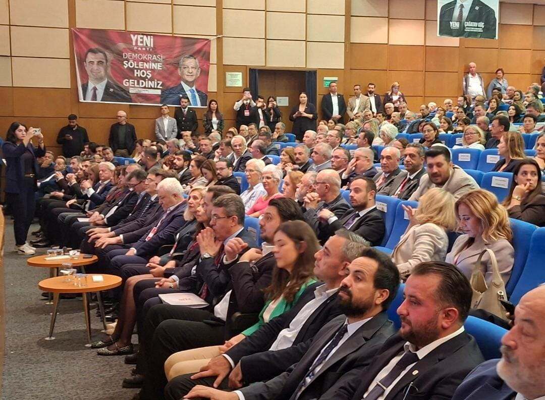 Yeni Parti kongresi